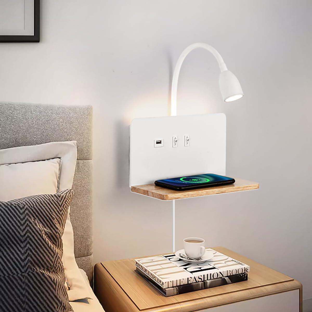Weiß LED Innen Wandleuchte mit Stecker, Schlafzimmer Wandlampe mit USB-AnschlüSse und 10W Wireless Charger, Verstellbare und Flexible Schwanenhals Leselampe, 3000K Bettlampe mit Hintergrundbeleuchtung