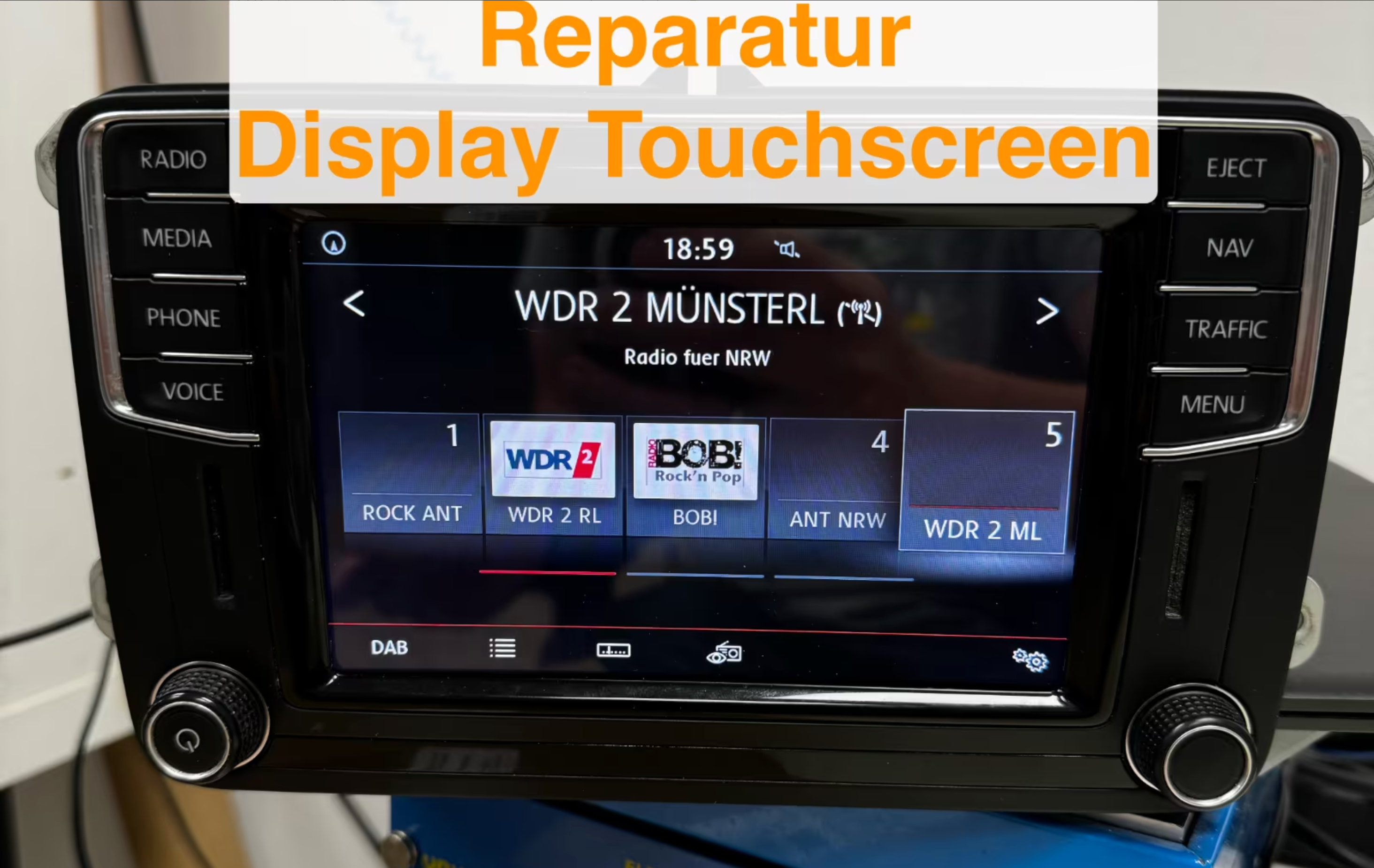 Reparaturservice für VW / Skoda Discover Media MIB2 PQ &amp; Composition Media PQ Ghost Touch NAVI