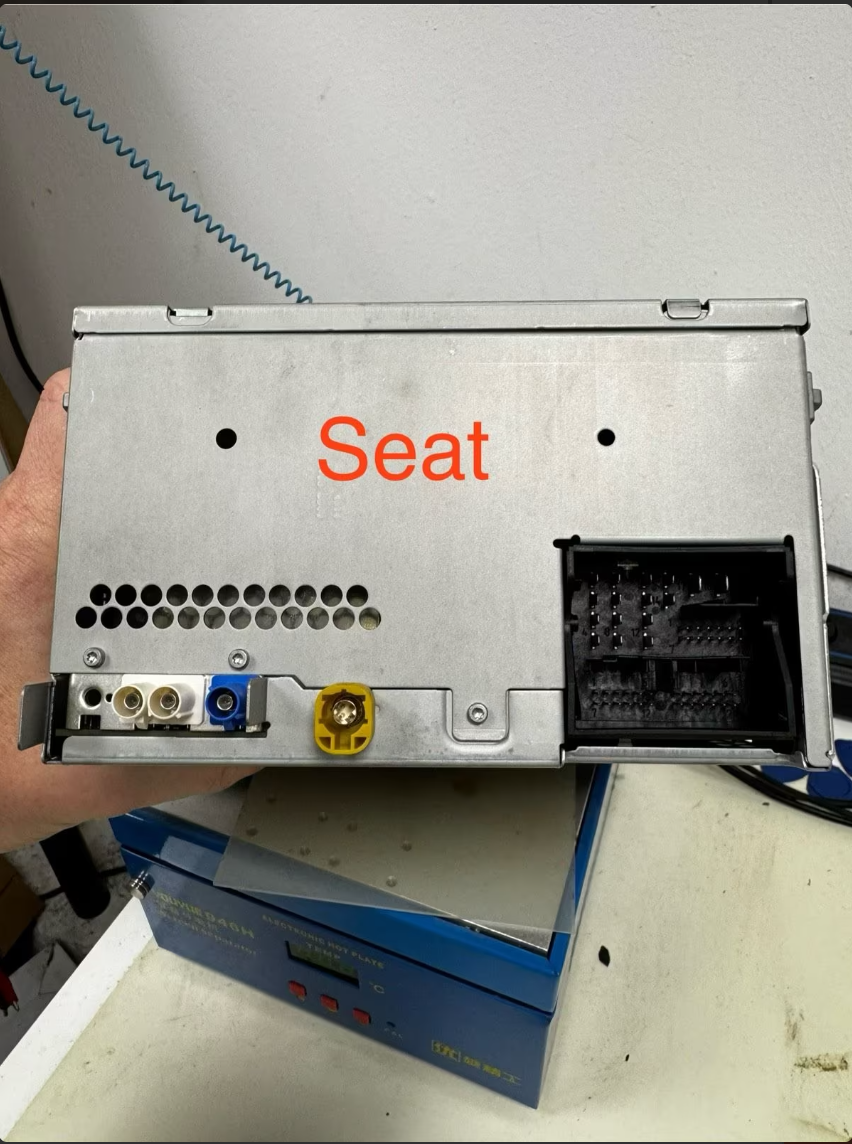 VW Discover Media Navi Radio Autoradio MIB STD2 T6, Caddy usw. refurbished