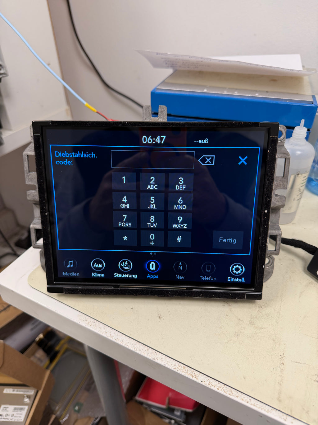 Reparaturservice für Jeep / Dodge / RAM / Chrysler – Uconnect 8.4” (Ghost Touch & Display Reparatur)
