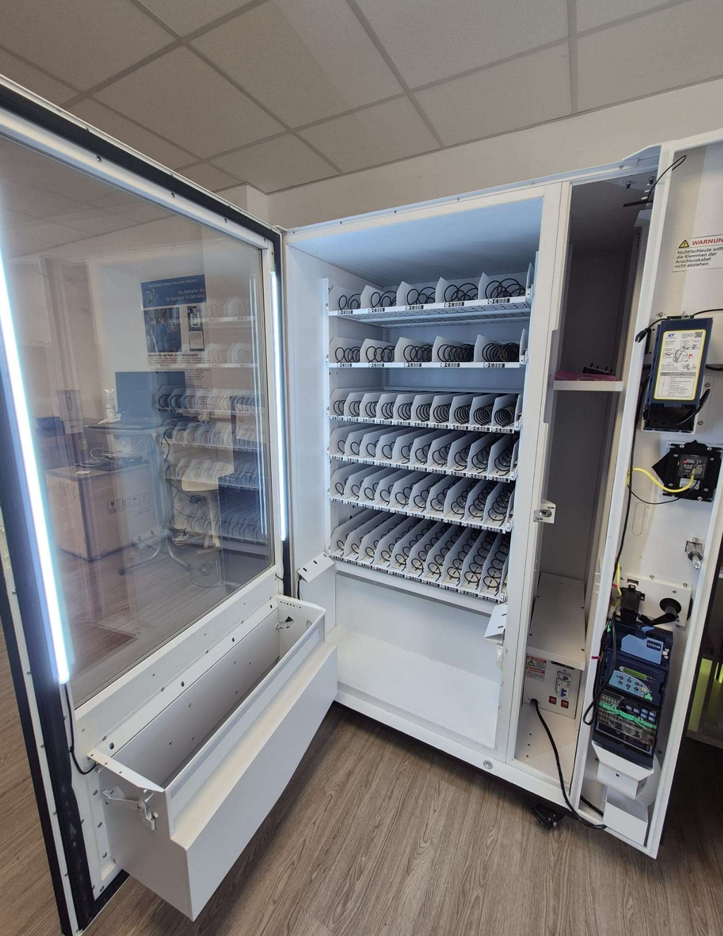 Snackautomat - günstiges 10er Kombigerät inkl. Zahlungslösungen (Indoor)